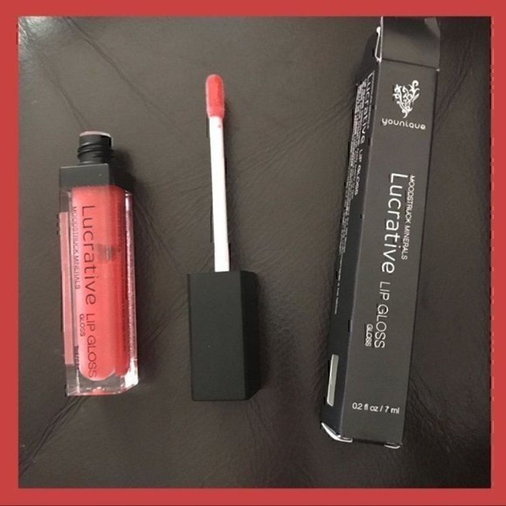 *30off3* NIB. Younique Lucrative Lip Gloss - Lovesick